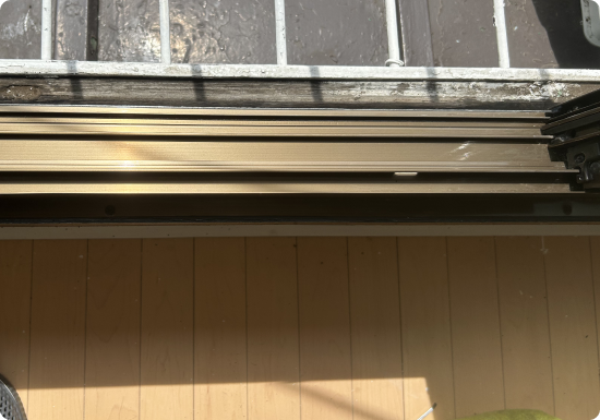 窓、サッシ・アフターの状態